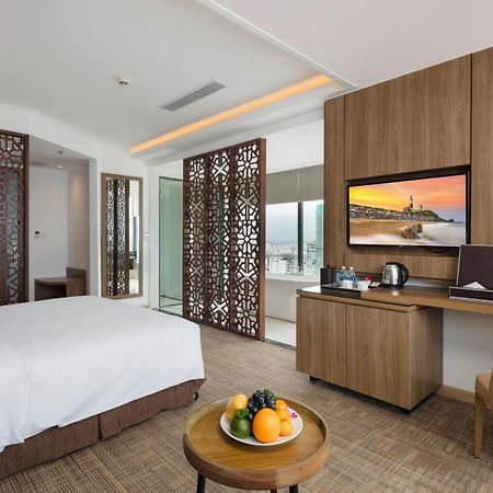 Comodo Nha Trang Hotel Exteriör bild