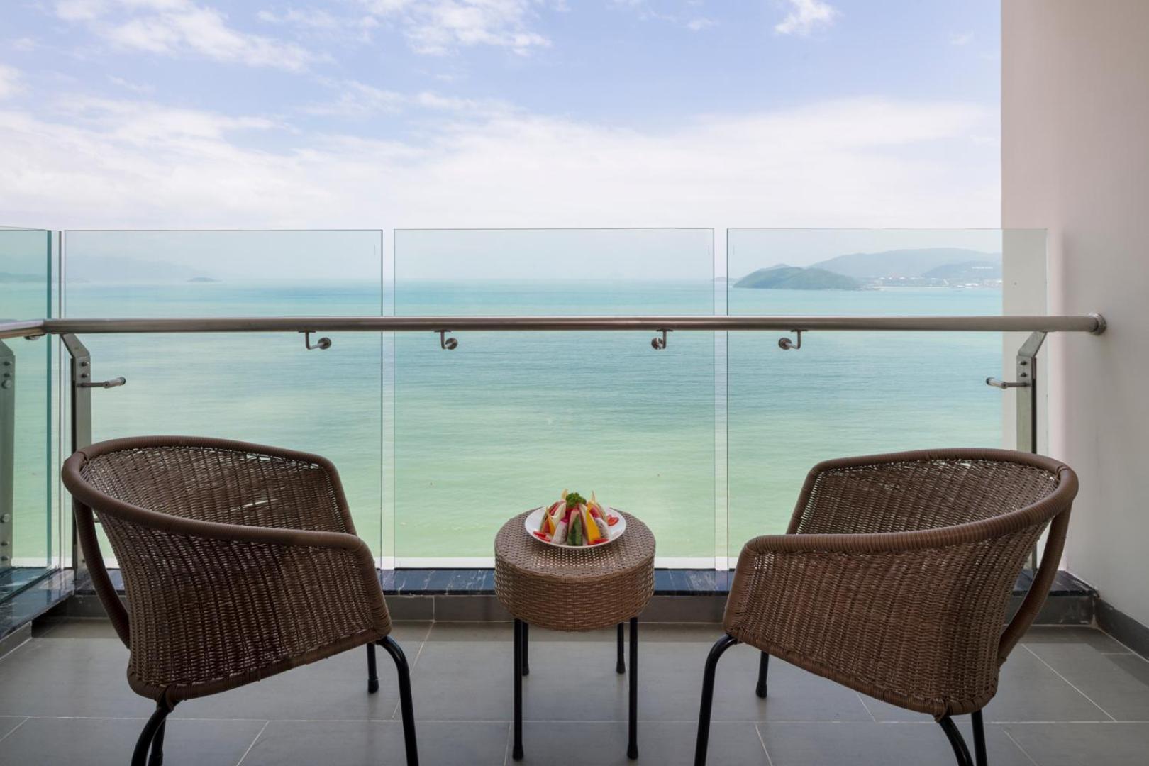Comodo Nha Trang Hotel Exteriör bild