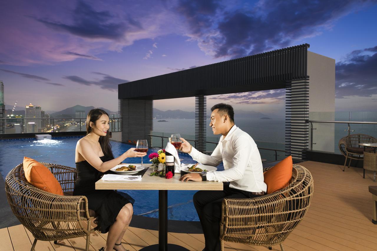 Comodo Nha Trang Hotel Exteriör bild