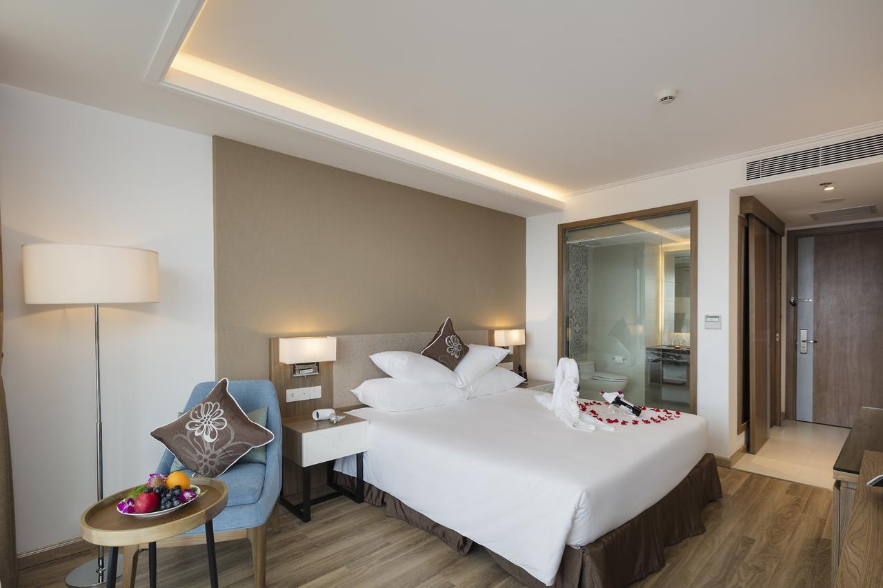 Comodo Nha Trang Hotel Exteriör bild
