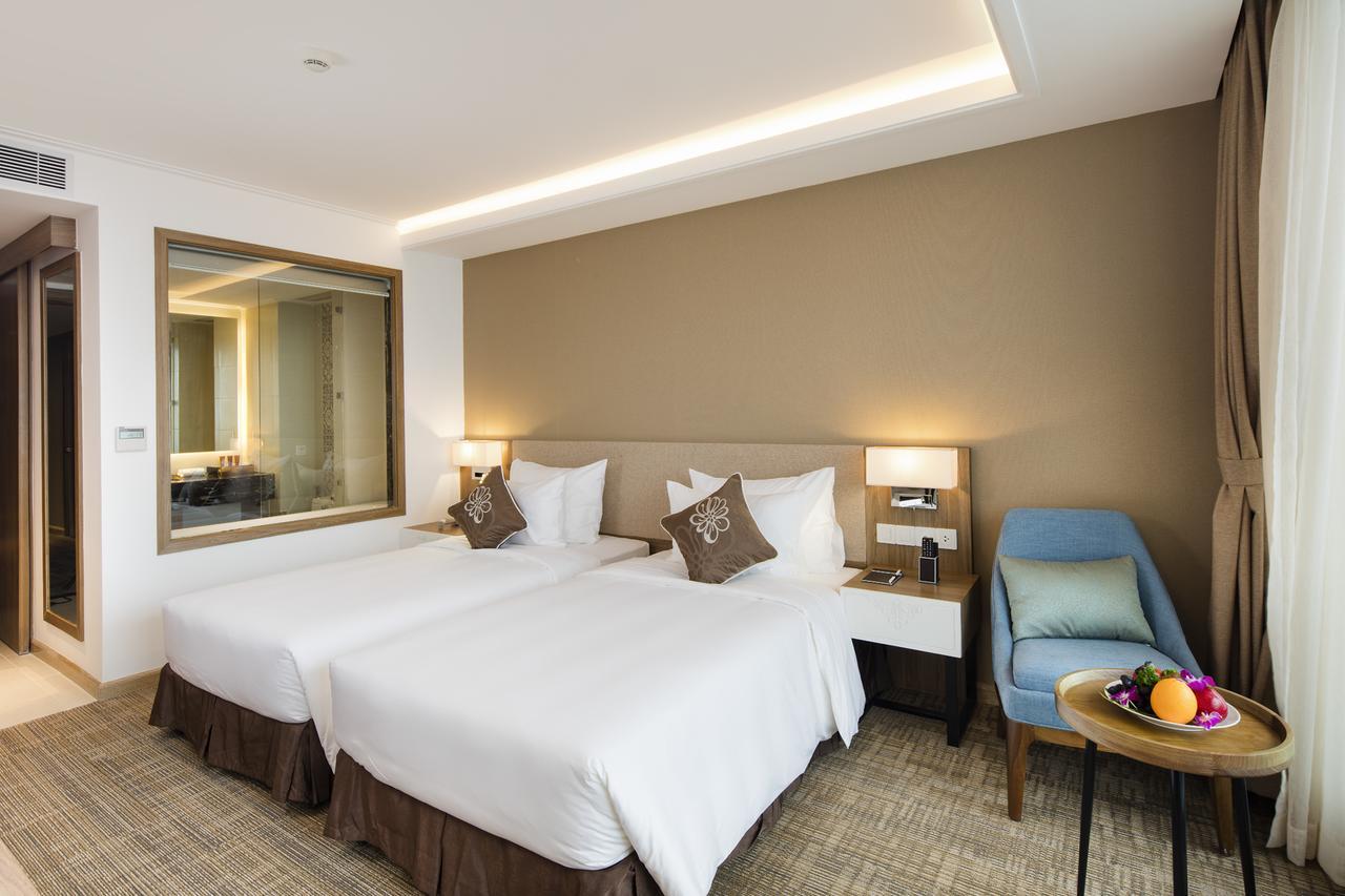 Comodo Nha Trang Hotel Exteriör bild